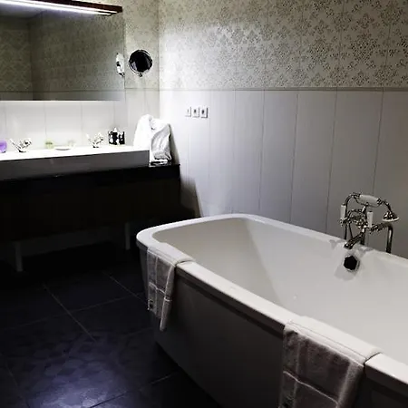 Demeures & Chateaux La Belle Meuniere Royat